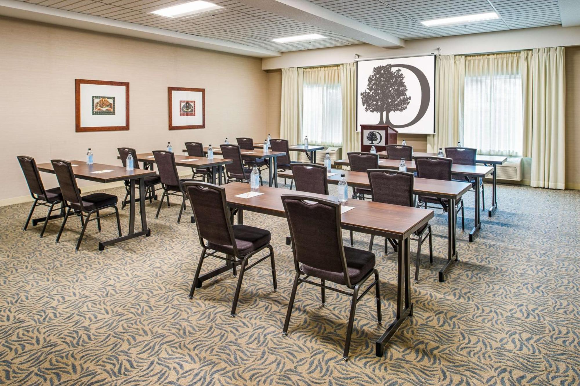 Doubletree By Hilton Olympia Otel Dış mekan fotoğraf