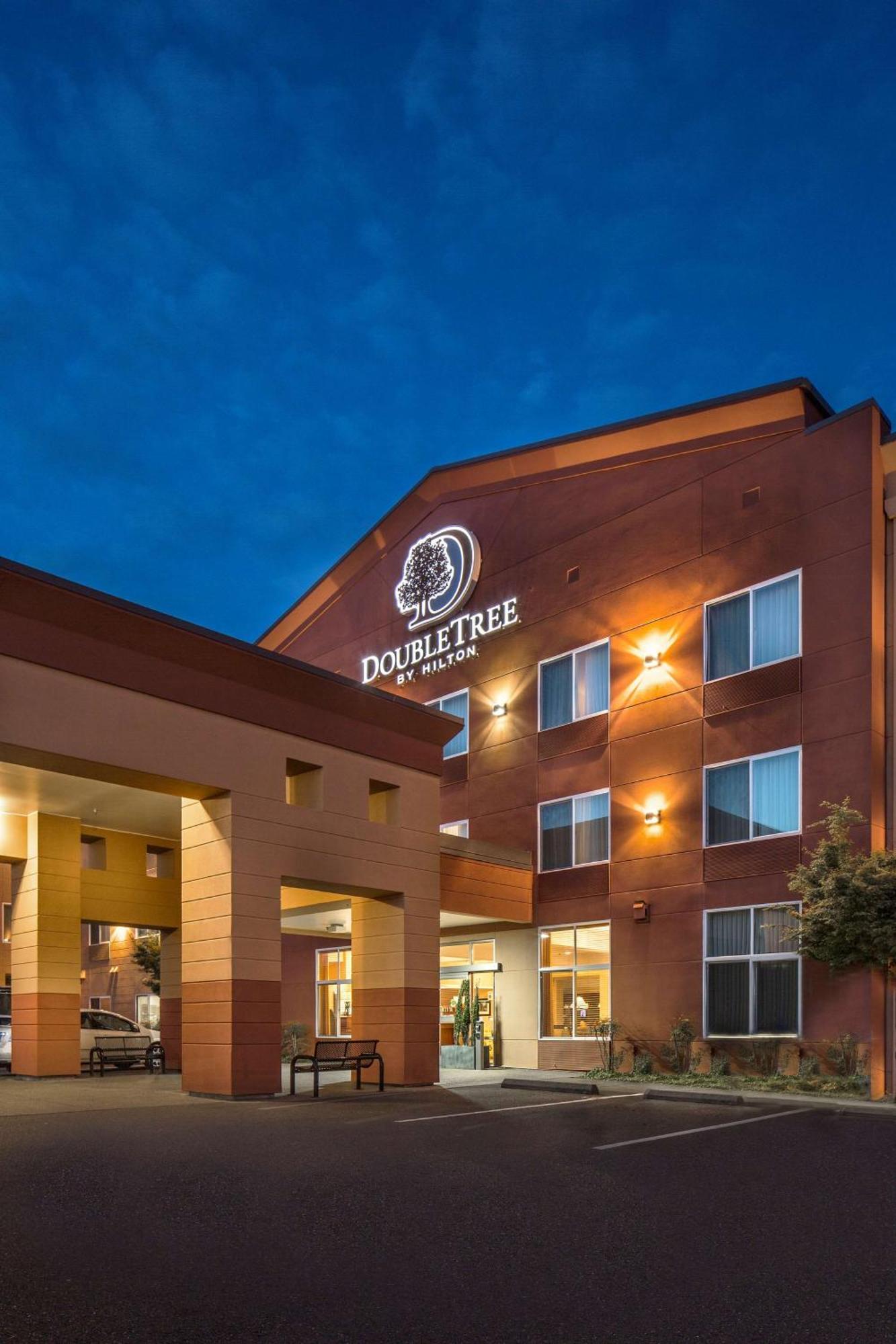 Doubletree By Hilton Olympia Otel Dış mekan fotoğraf