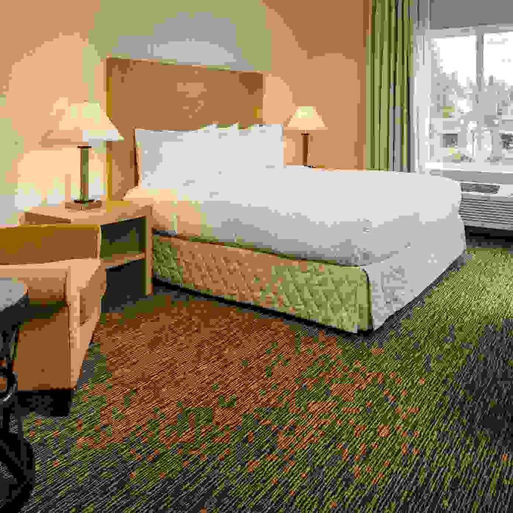 Doubletree By Hilton Olympia Otel Oda fotoğraf